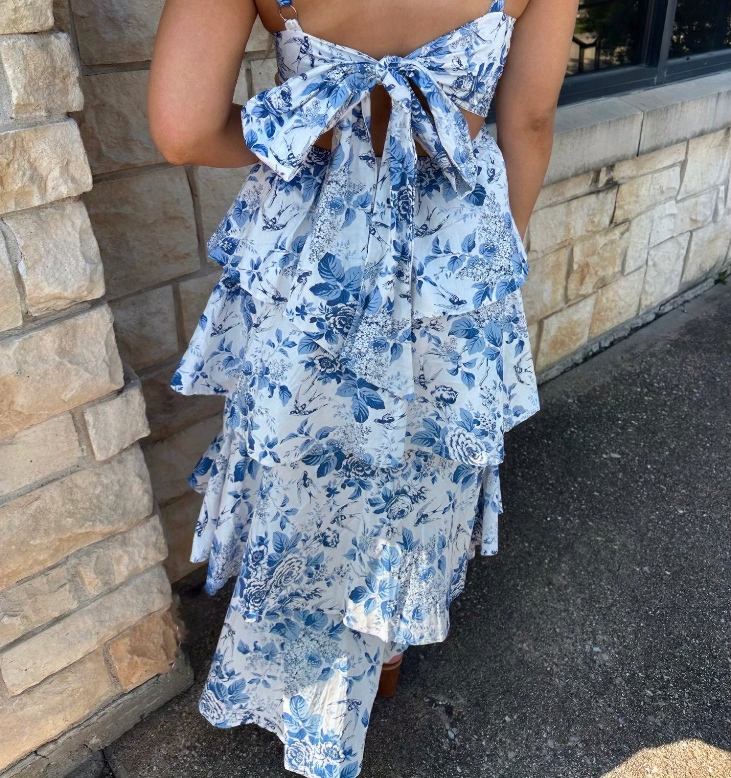 Floral print maxi dress with back bow
